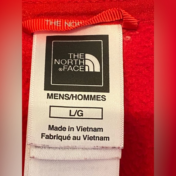 TNF pull over - Picture 3 of 10